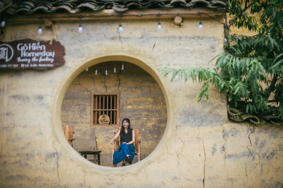 Sân chung nhiều cây